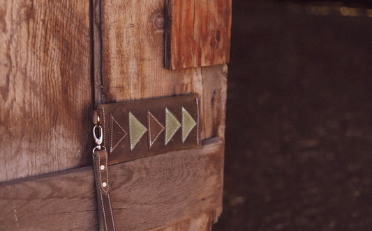 Barn Star Wristlet Wallet Sage