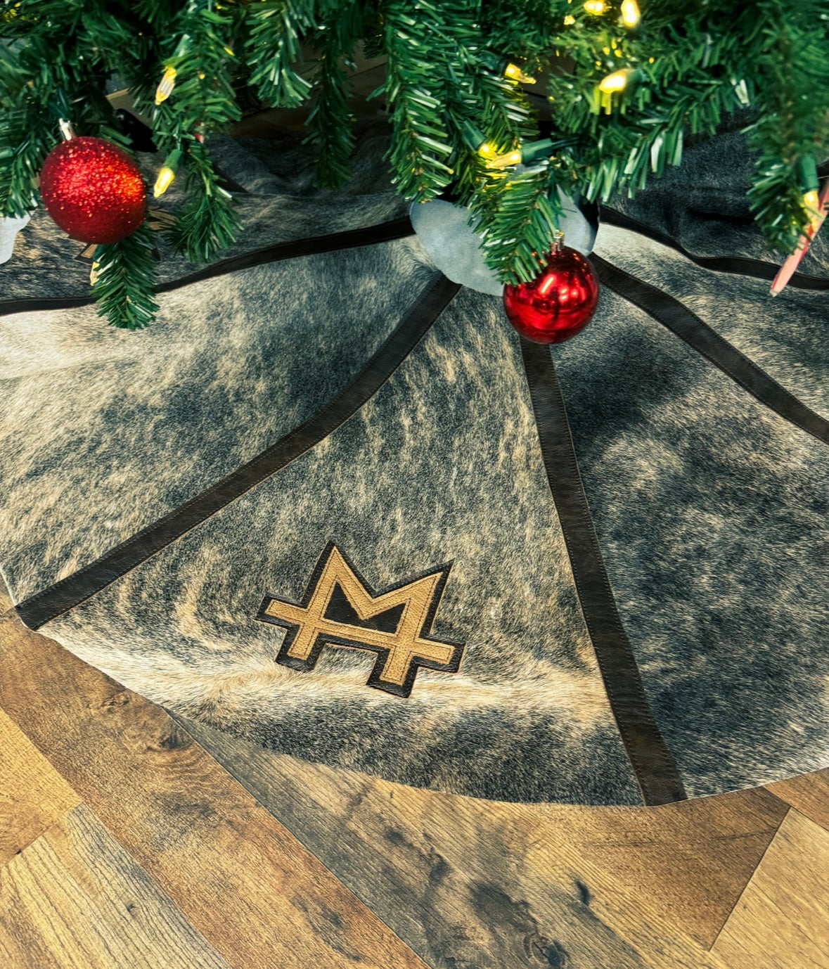 Custom Cowhide Tree Skirt!