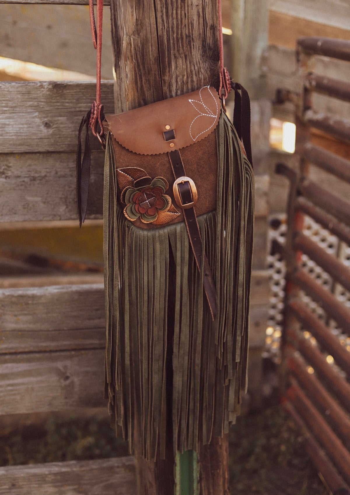 Chap Pocket Purse Brown/Olive