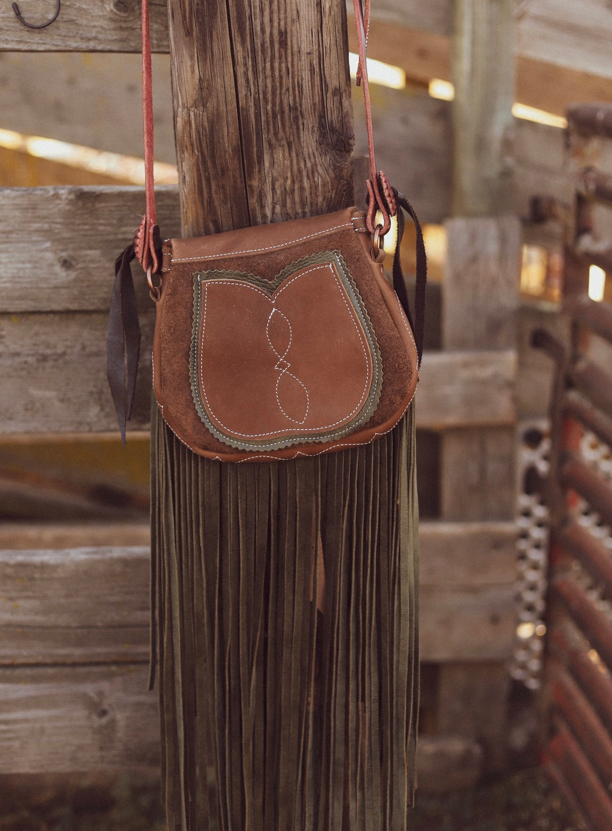 Chap Pocket Purse Brown/Olive