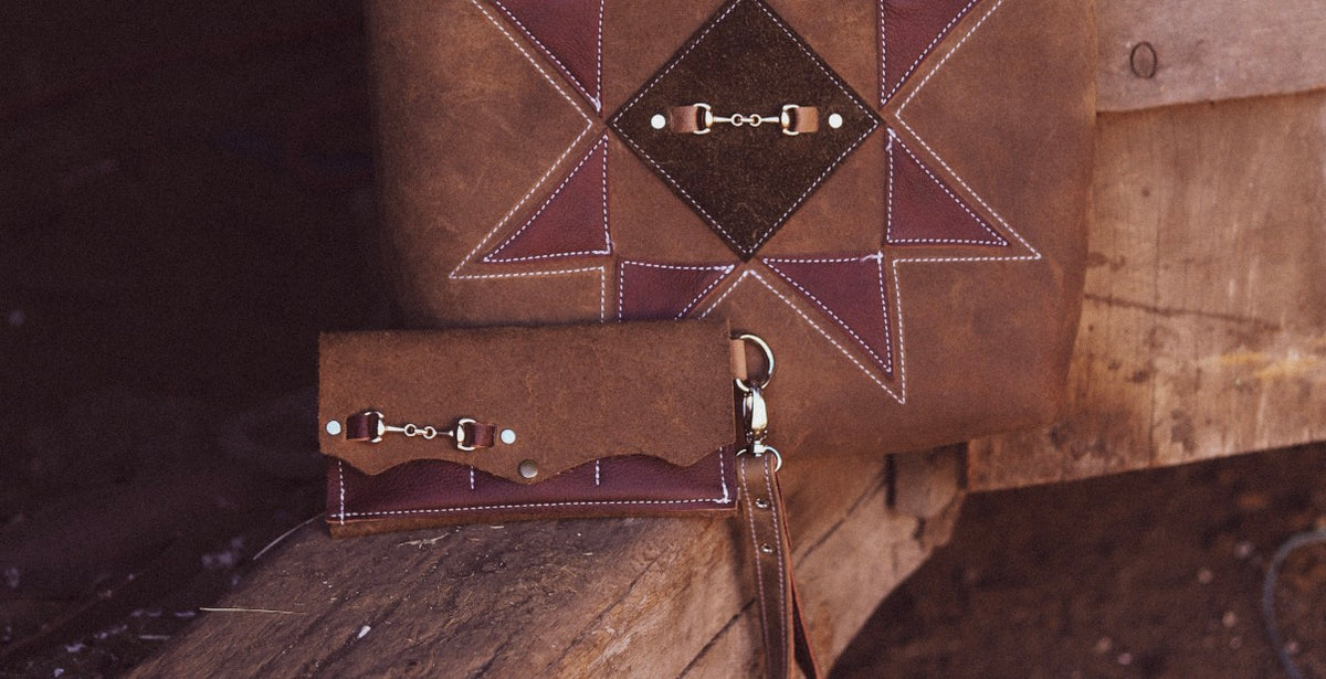 Barn Star Wristlet Wallet Olive and Mahogany