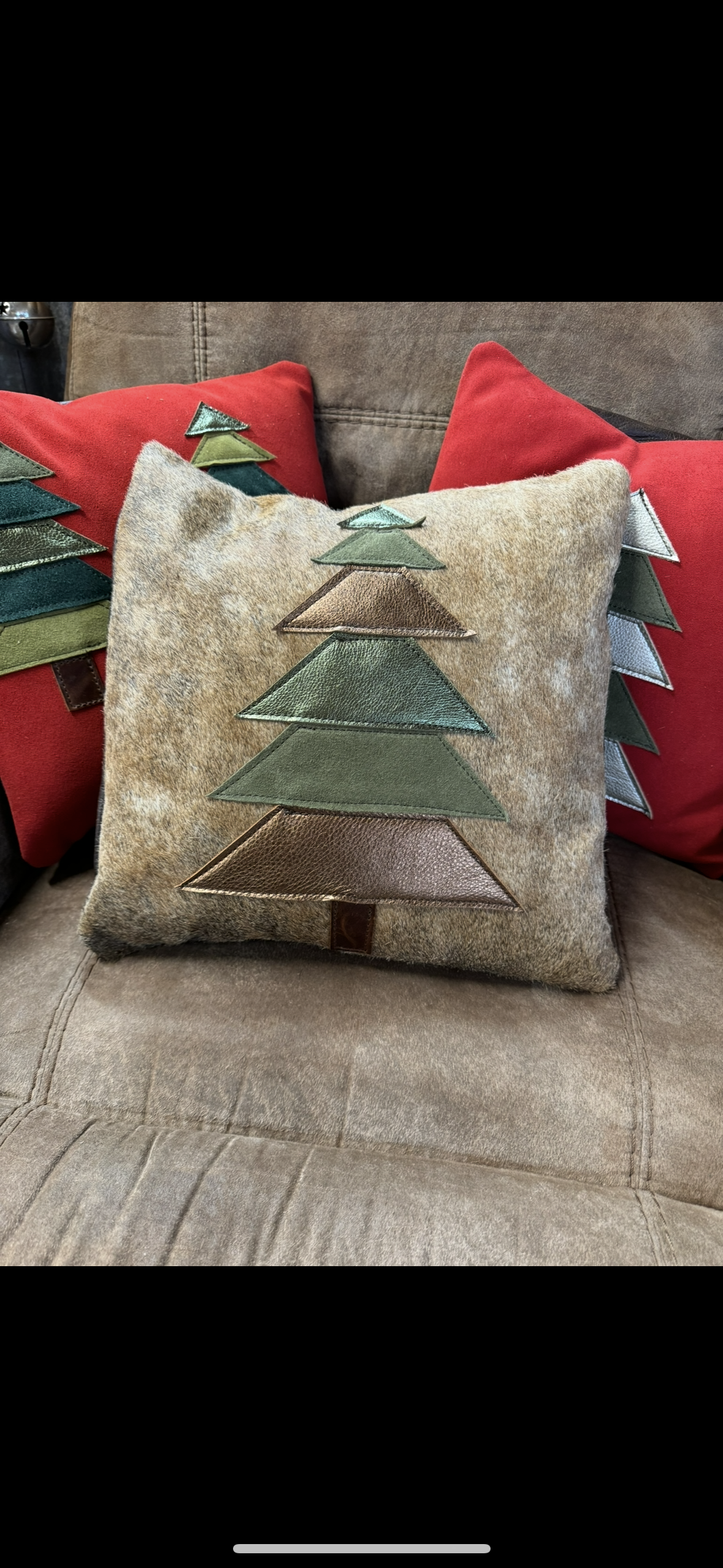 Christmas Theme Pillows!